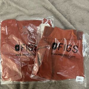 NWT Auburn Color Figs Scrub Set Small